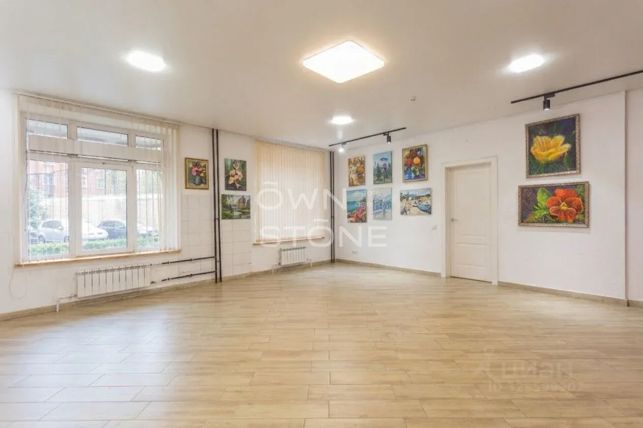 Коммерческая недвижимость, 174 м²