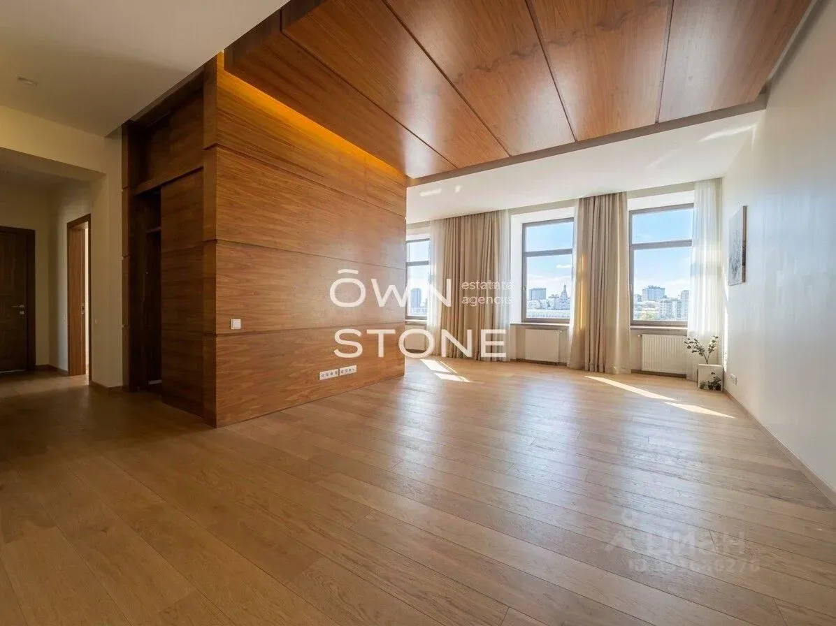 3-комн. квартира, 135 м²