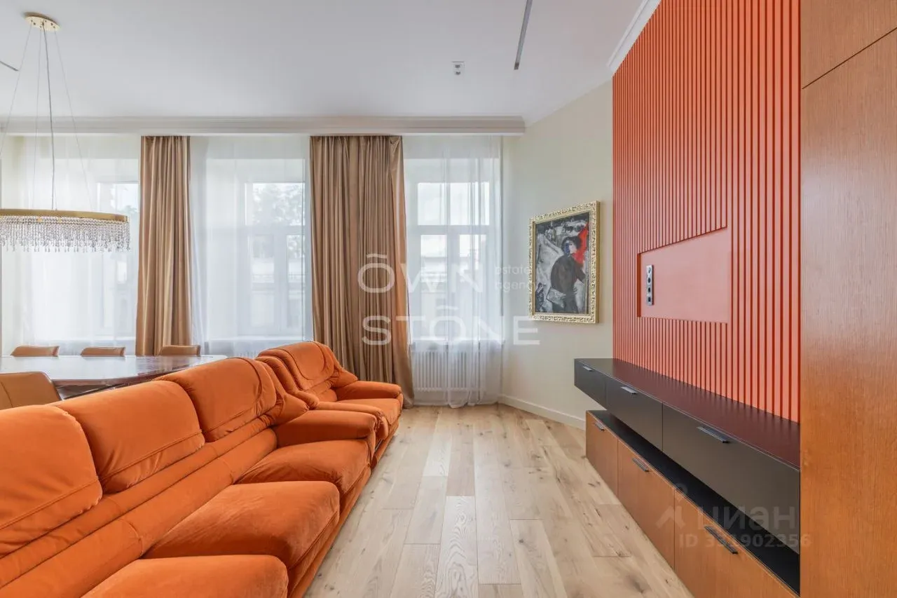 3-комн. квартира, 135 м²