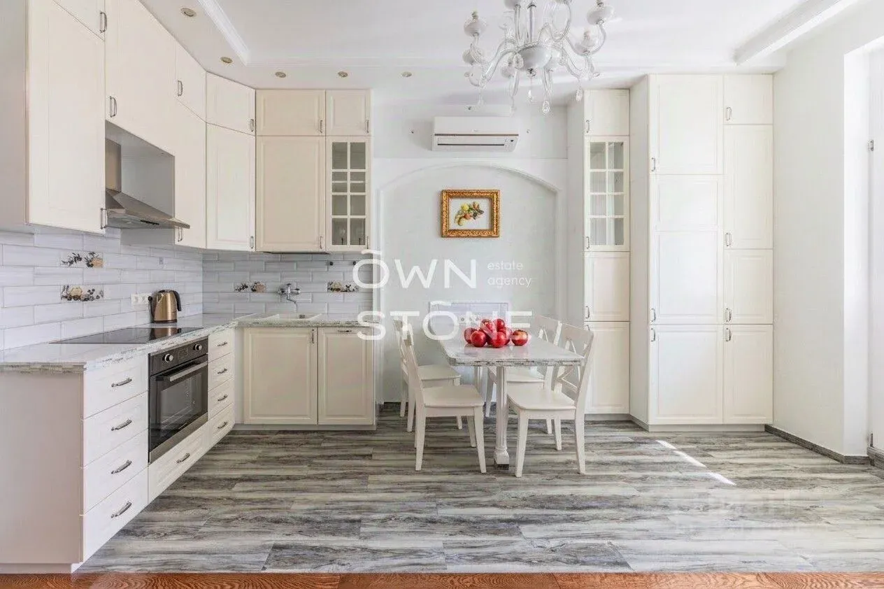 2-комн. квартира, 65 м²