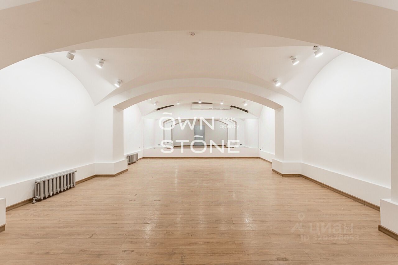 Коммерческая недвижимость, 156 м²