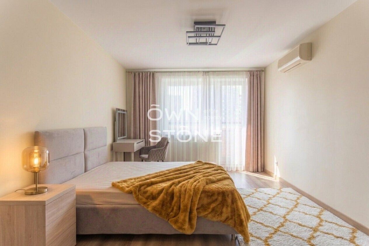 4-комн. квартира, 140 м²