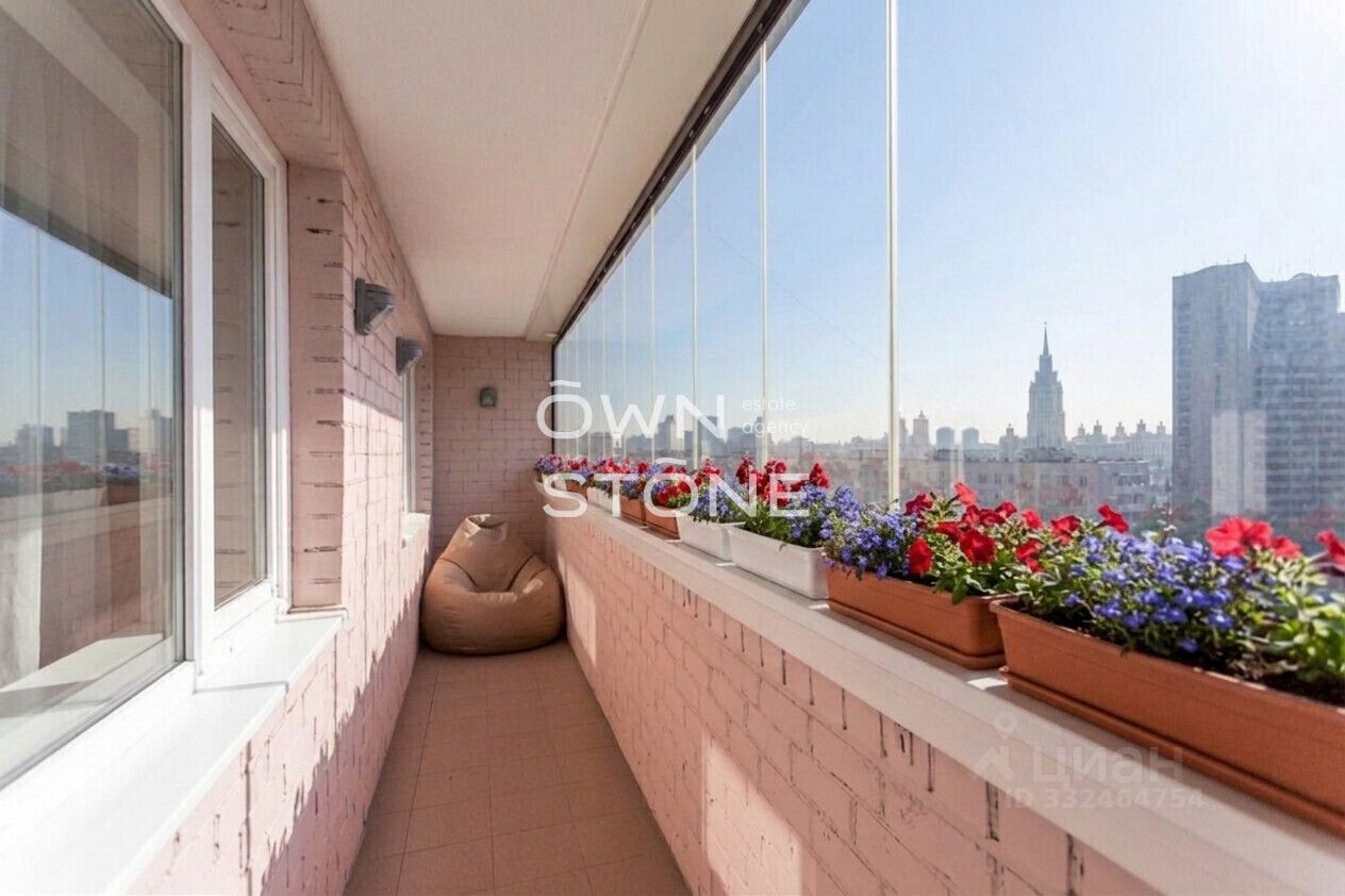 4-комн. квартира, 140 м²