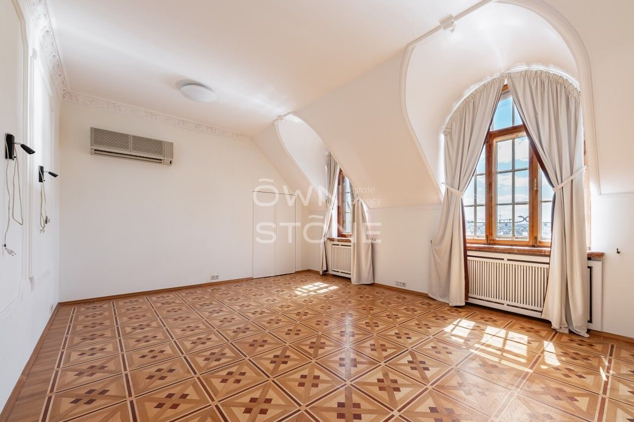 6-комнатная, 503,5 м² — 1 100 000 000 ₽
