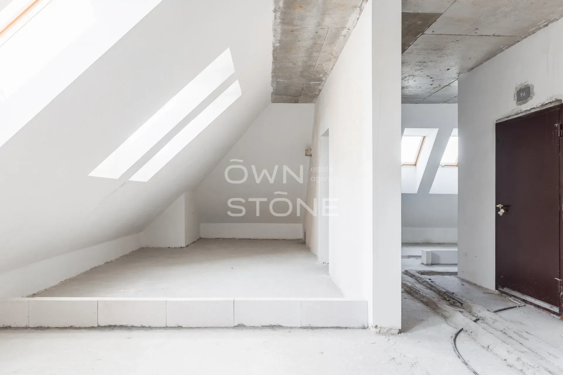 5-комнатная, 255 м² — 164 900 000 ₽