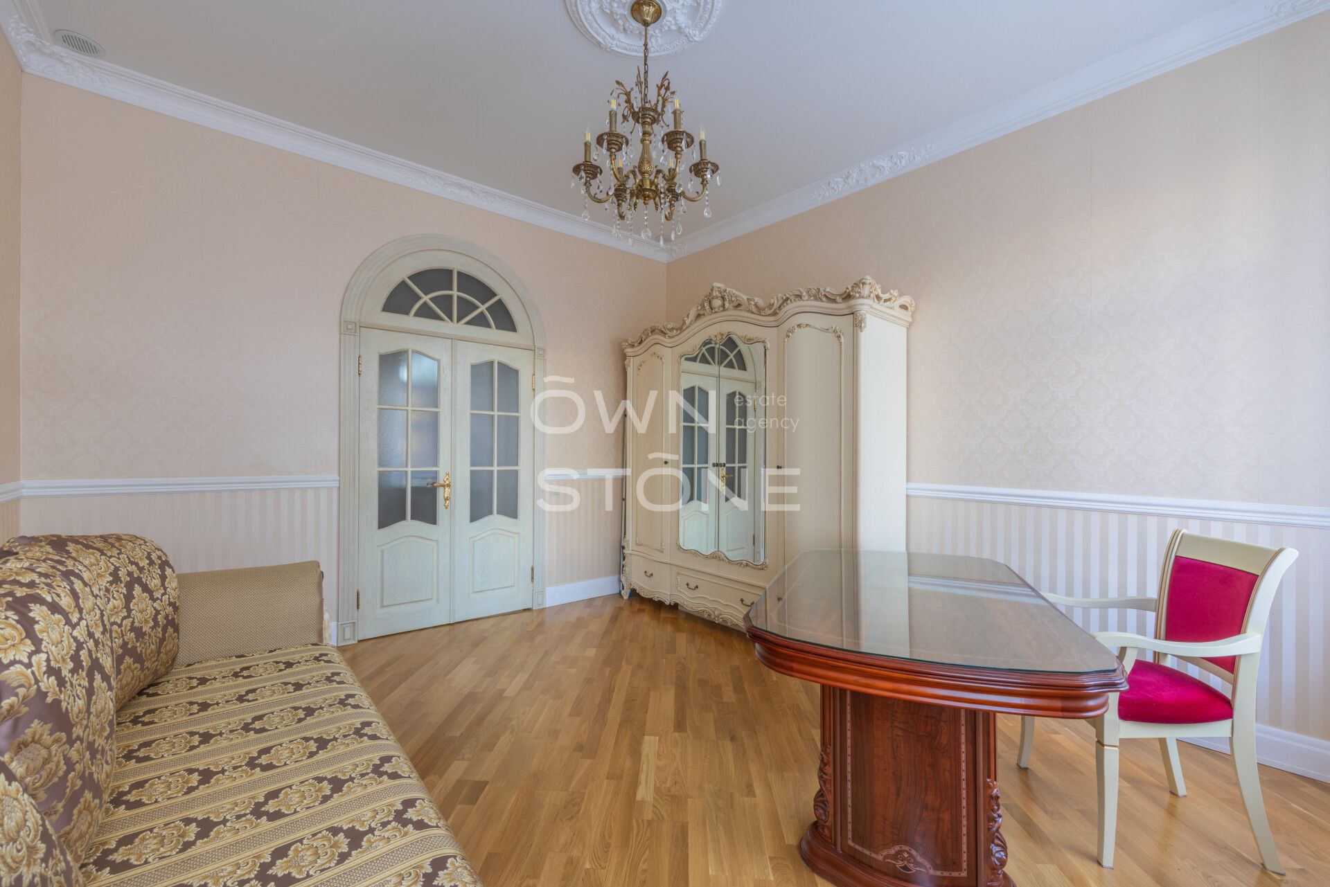 4-комнатная, 104,8 м² — 350 000 ₽