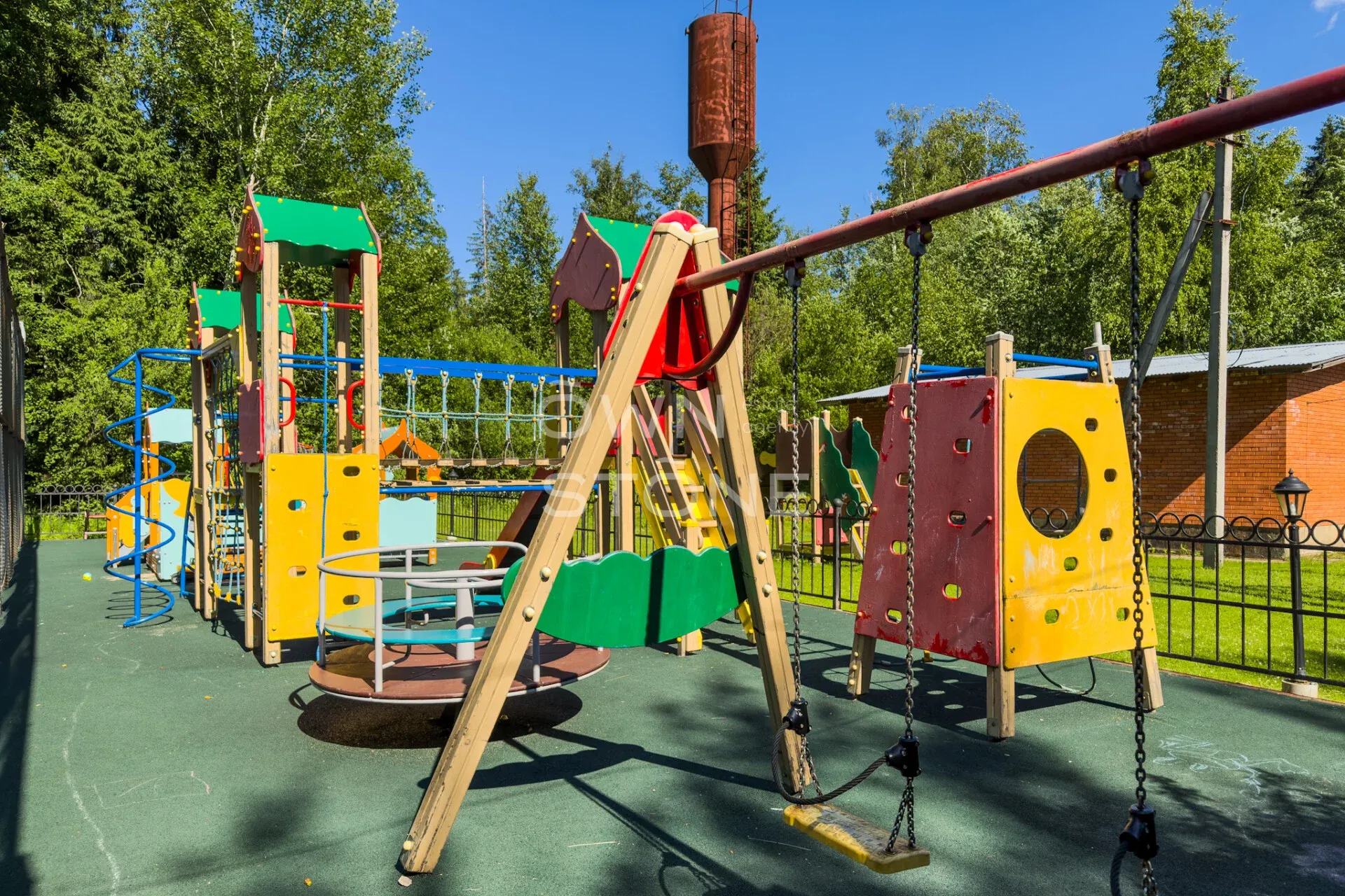 Студия, 2 300 м² — 23 000 000 ₽