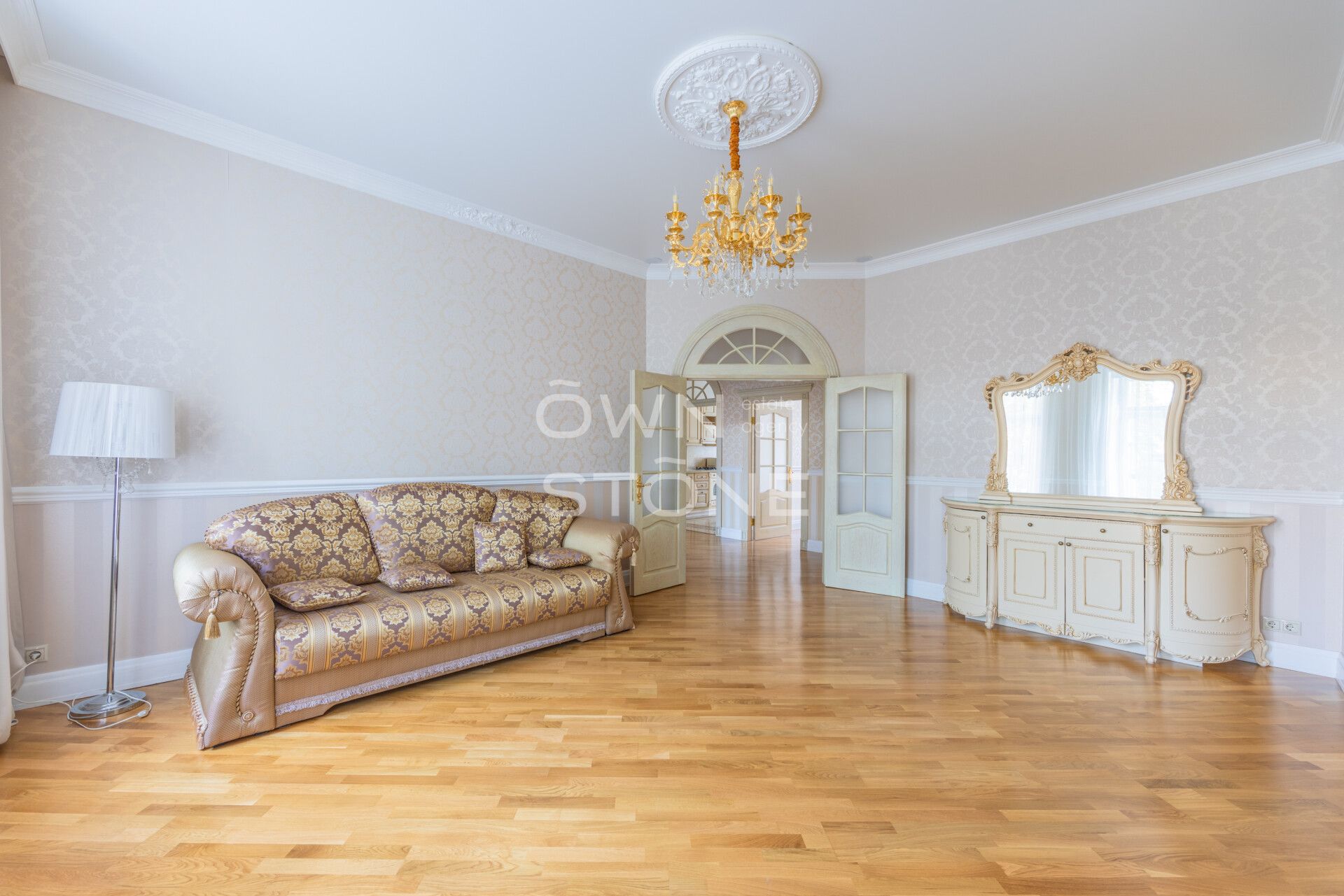 4-комнатная, 104,8 м² — 350 000 ₽
