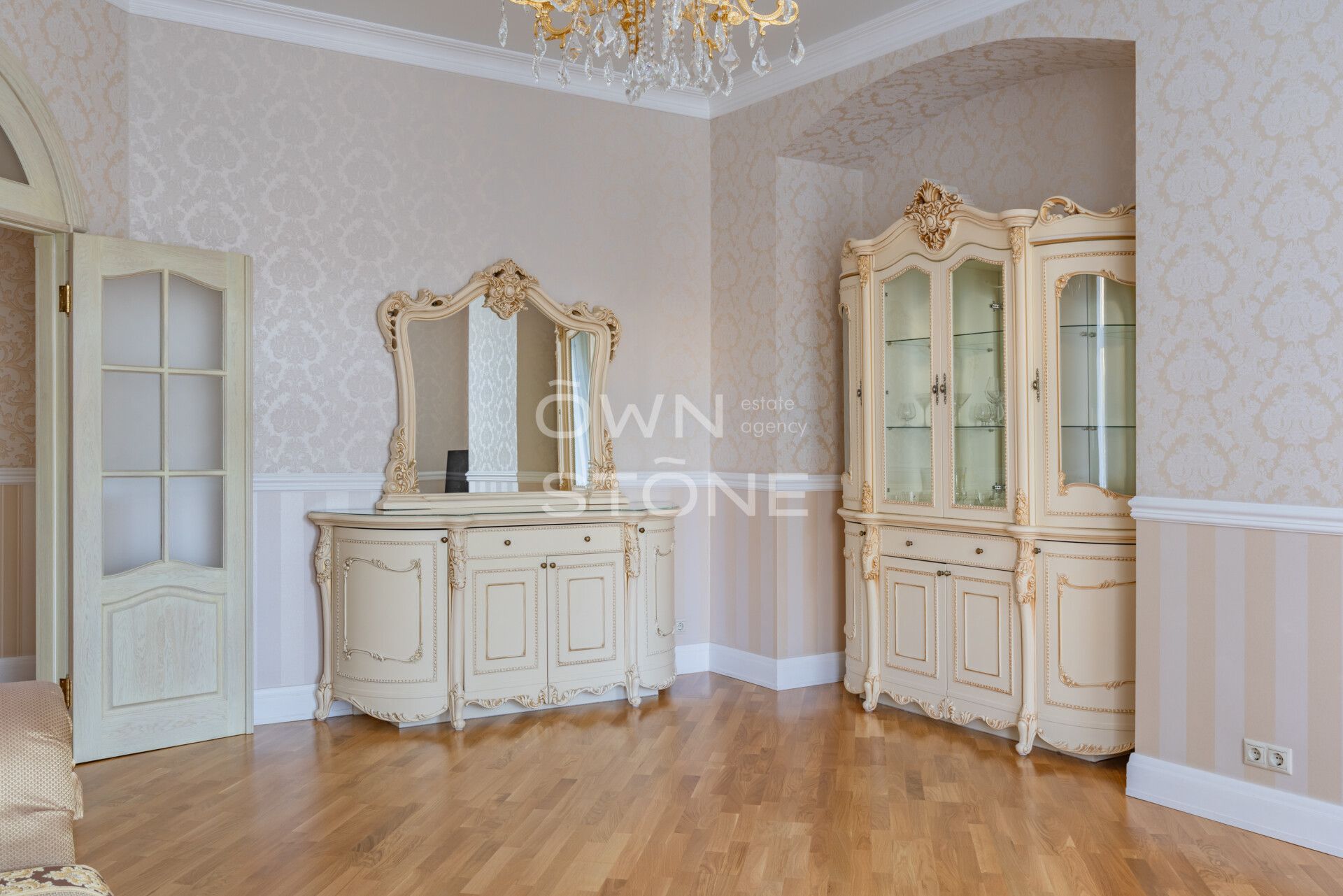 4-комнатная, 104,8 м² — 350 000 ₽