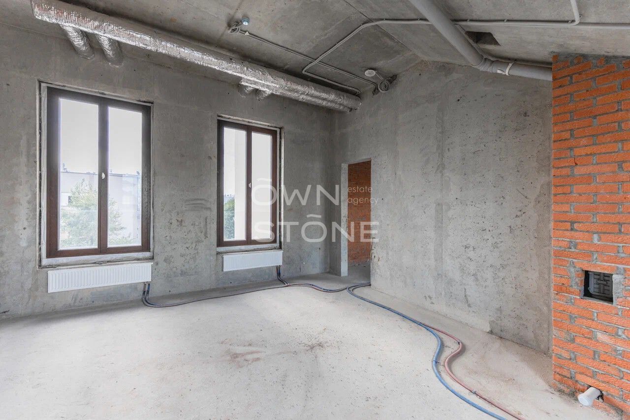 5-комнатная, 191 м² — 370 000 000 ₽
