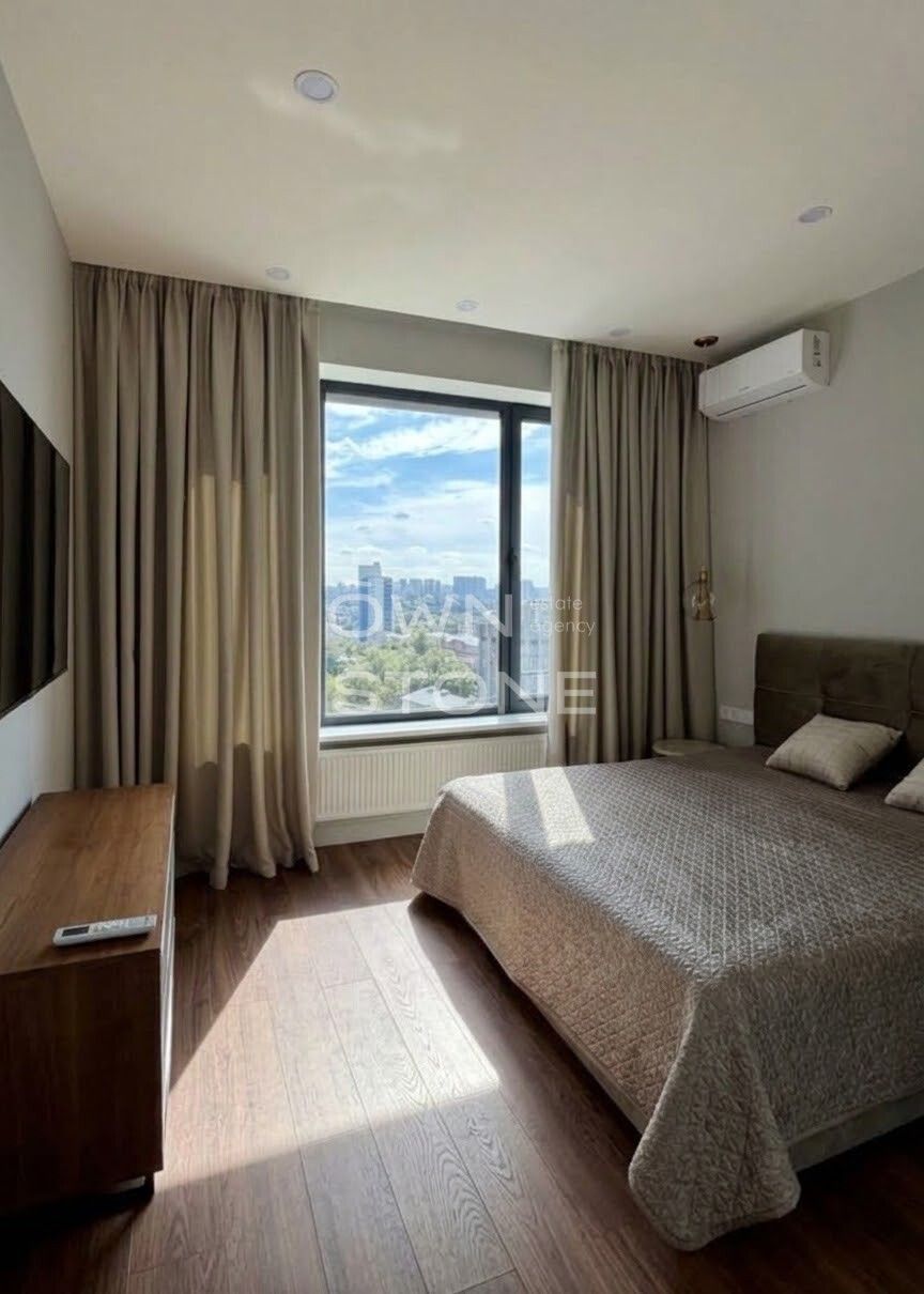 2-комнатная, 65 м² — 250 000 ₽