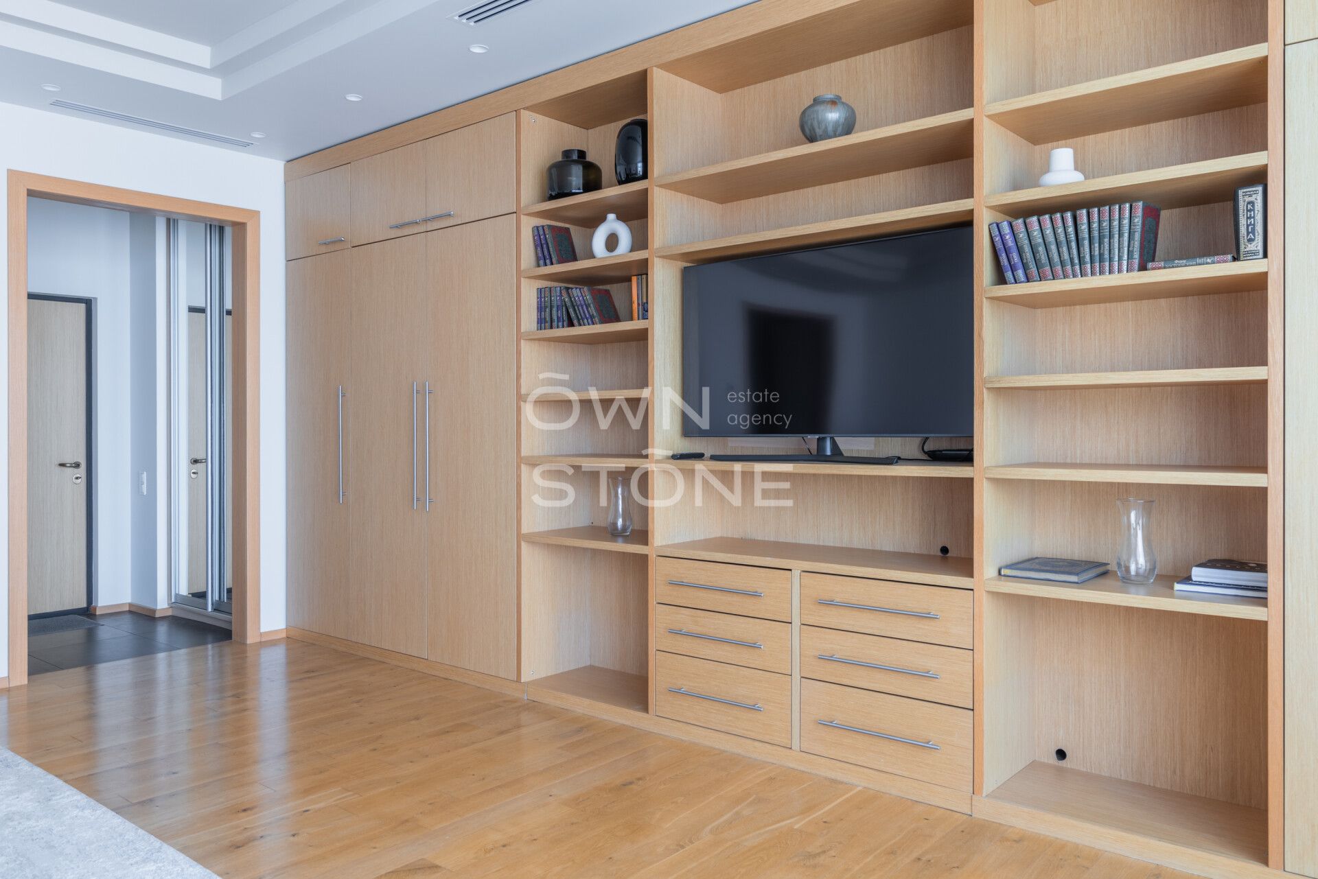 3-комнатная, 107 м² — 400 000 ₽