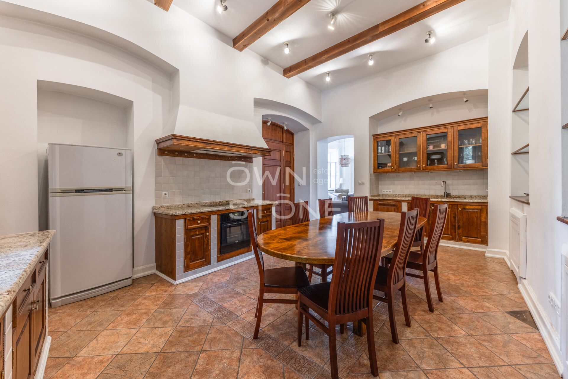 4-комнатная, 135 м² — 345 000 ₽