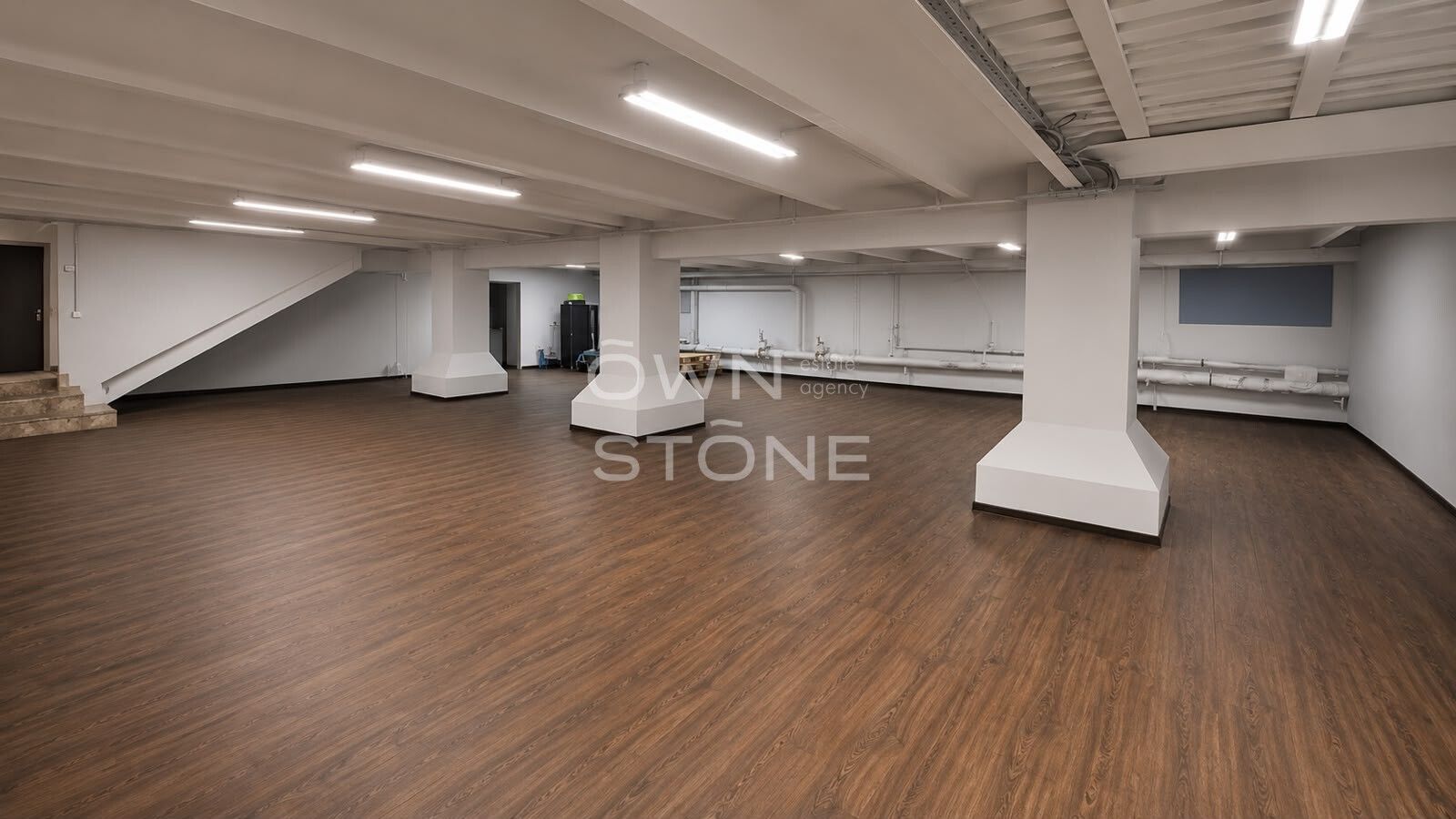 Студия, 444 м² — 125 000 000 ₽
