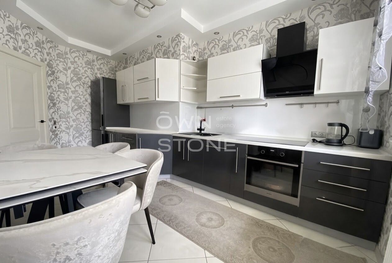 4-комнатная, 99 м² — 230 000 ₽