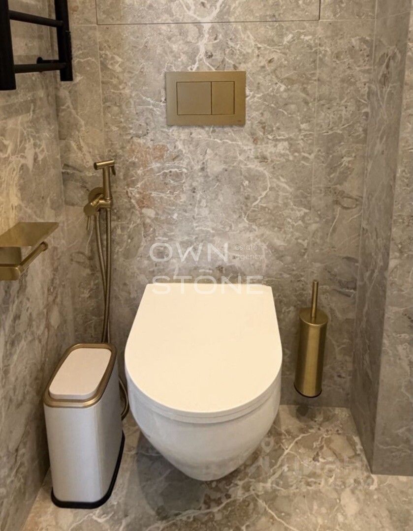 2-комнатная, 65 м² — 250 000 ₽