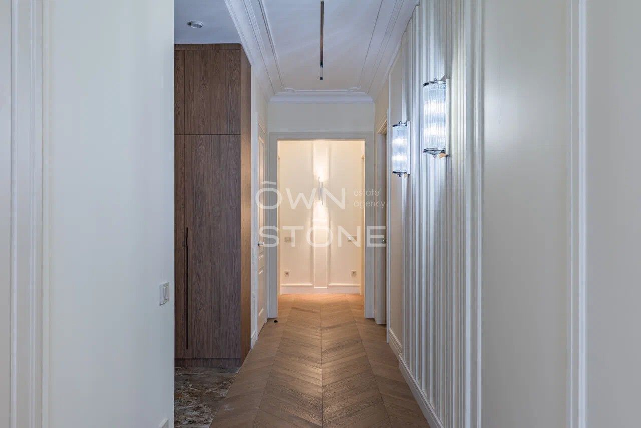 5-комнатная, 179 м² — 1 100 000 ₽