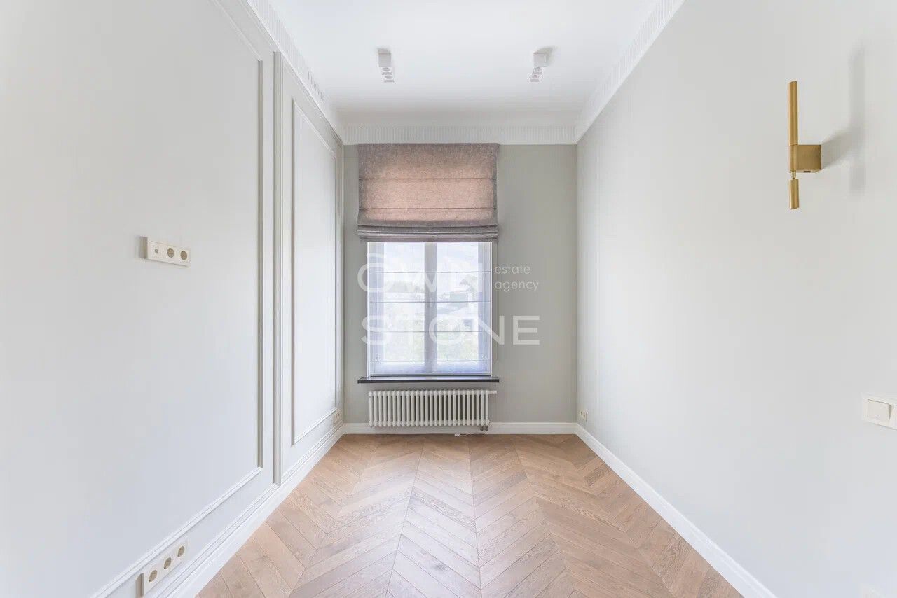 5-комнатная, 192,4 м² — 1 100 000 ₽