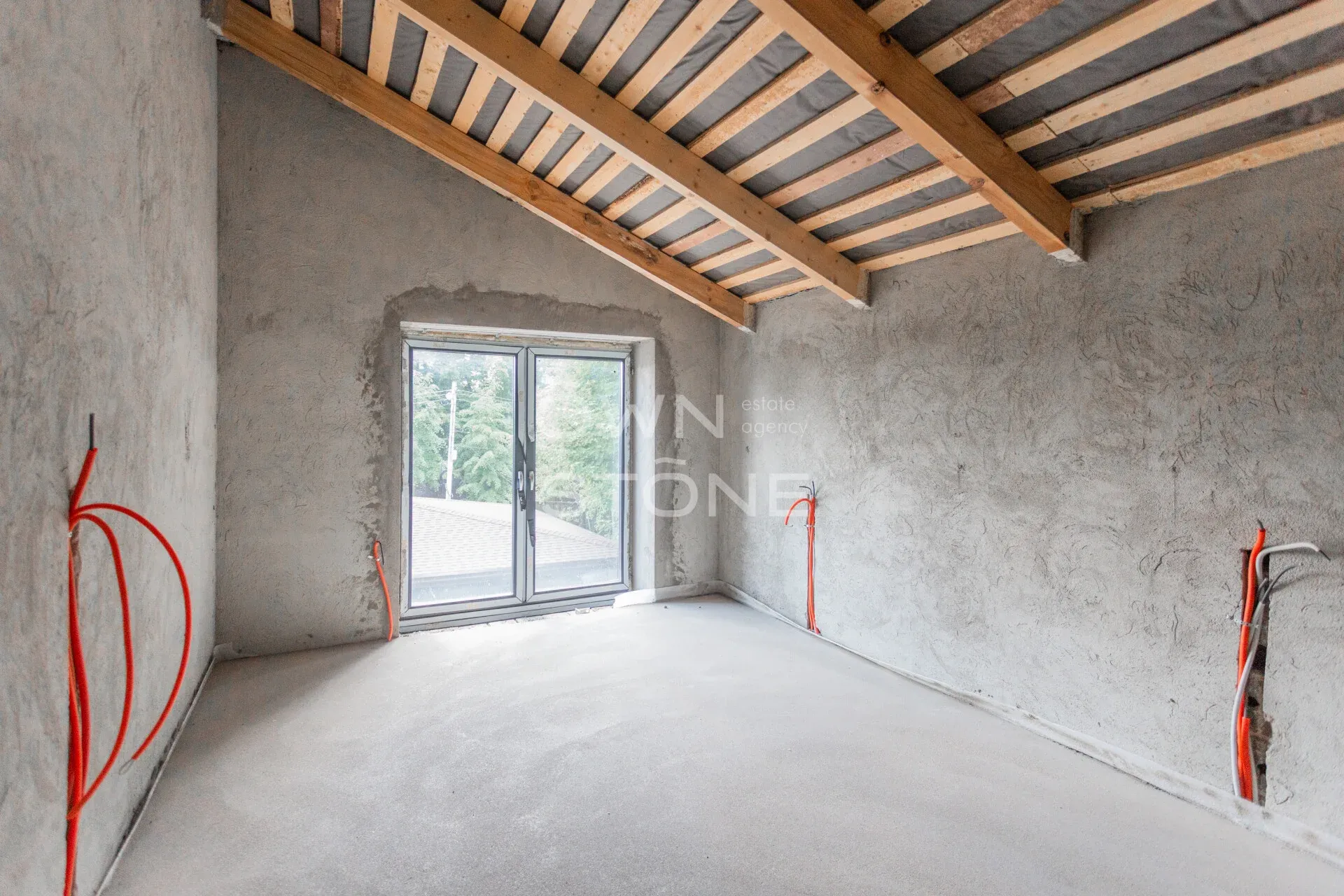 4-комнатная, 240 м² — 39 000 000 ₽