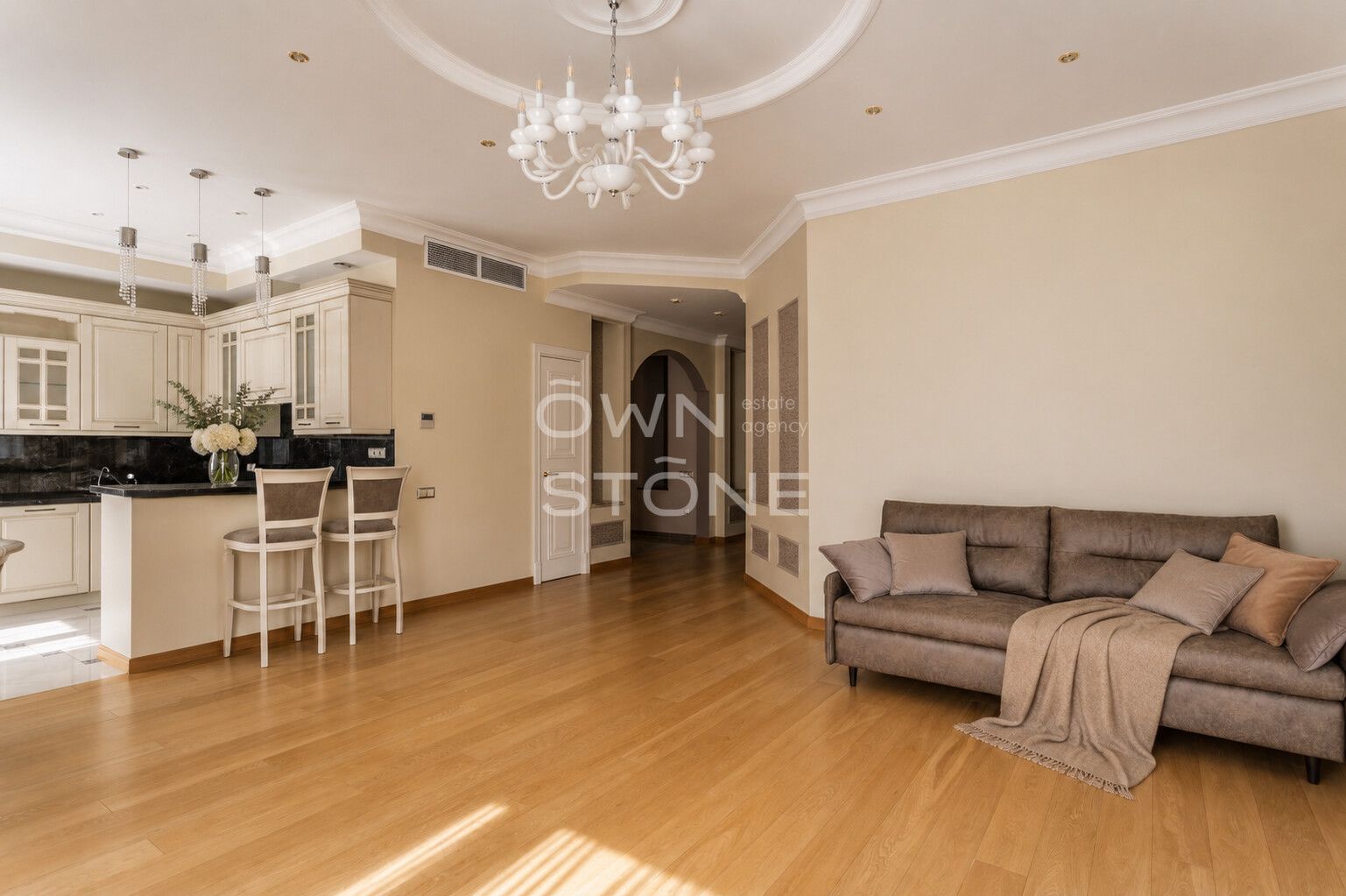 5-комнатная, 190 м² — 1 000 000 ₽