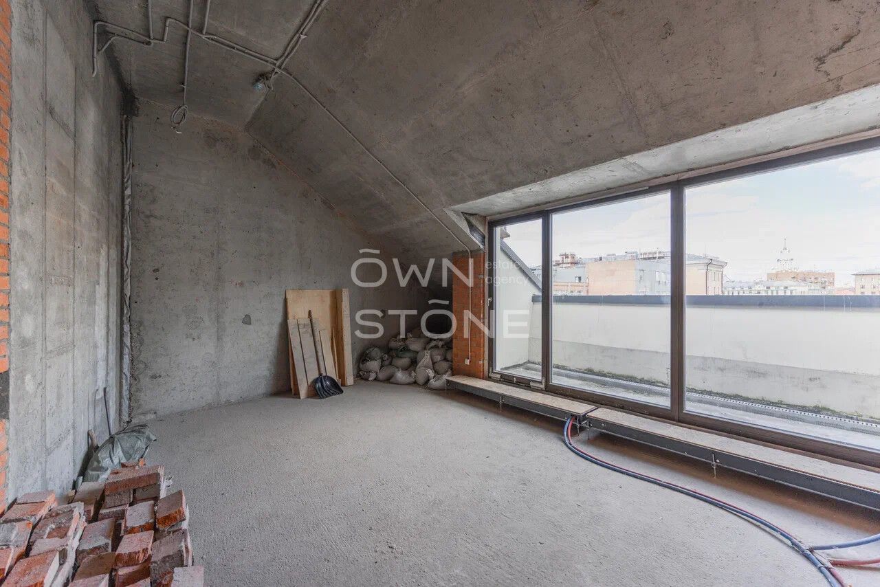 5-комнатная, 191 м² — 370 000 000 ₽