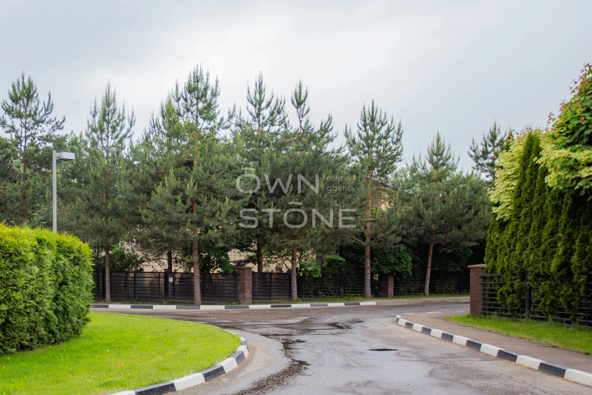 Студия, 3 933 м² — 112 862 000 ₽