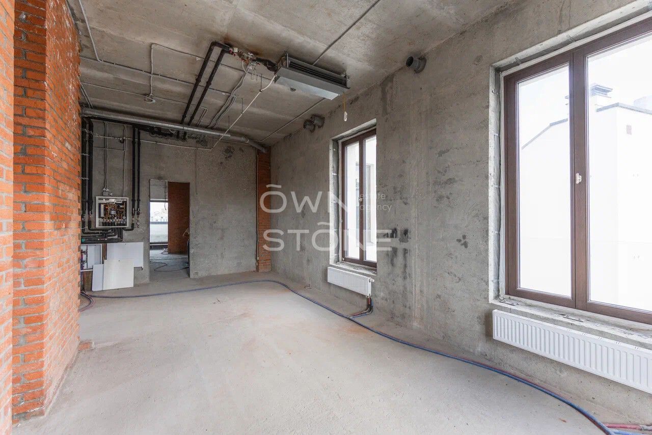 5-комнатная, 191 м² — 370 000 000 ₽