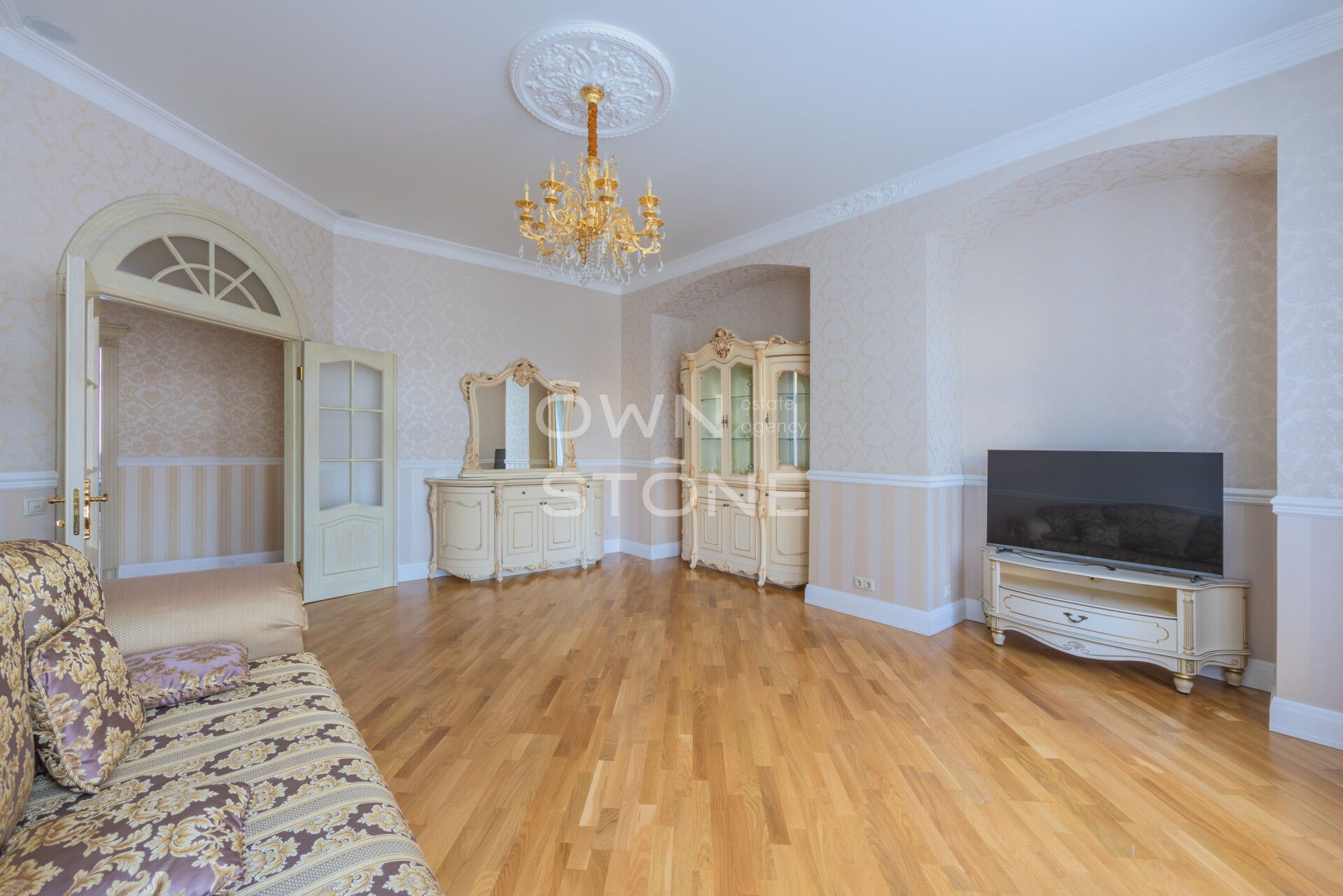 4-комнатная, 104,8 м² — 350 000 ₽