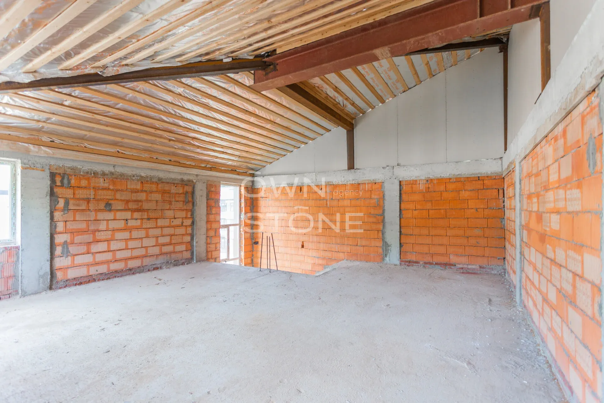 3-комнатная, 171 м² — 30 650 000 ₽