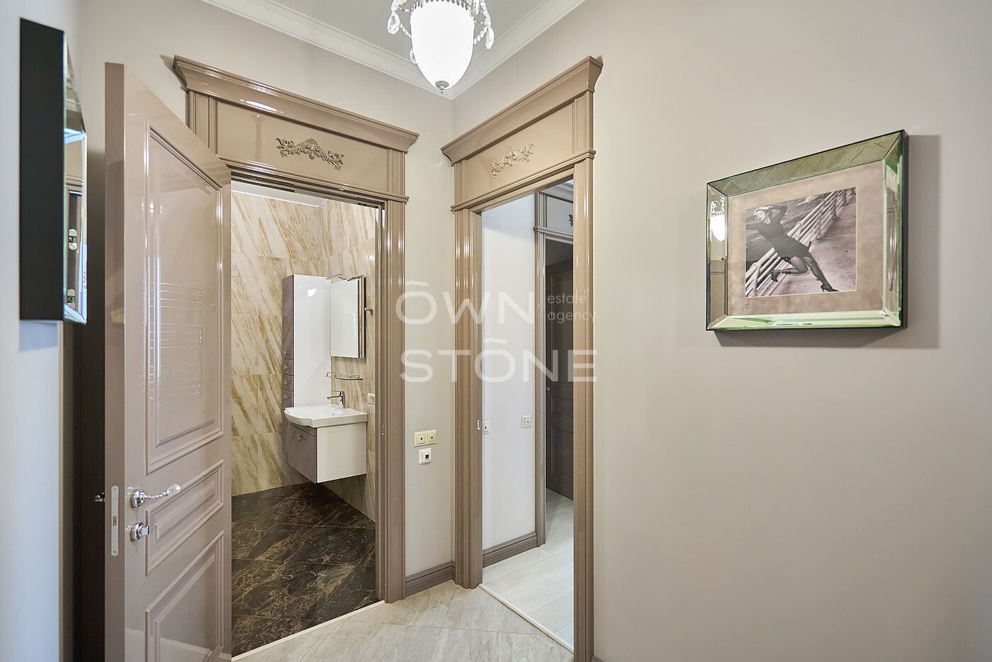 4-комнатная, 202 м² — 525 000 ₽