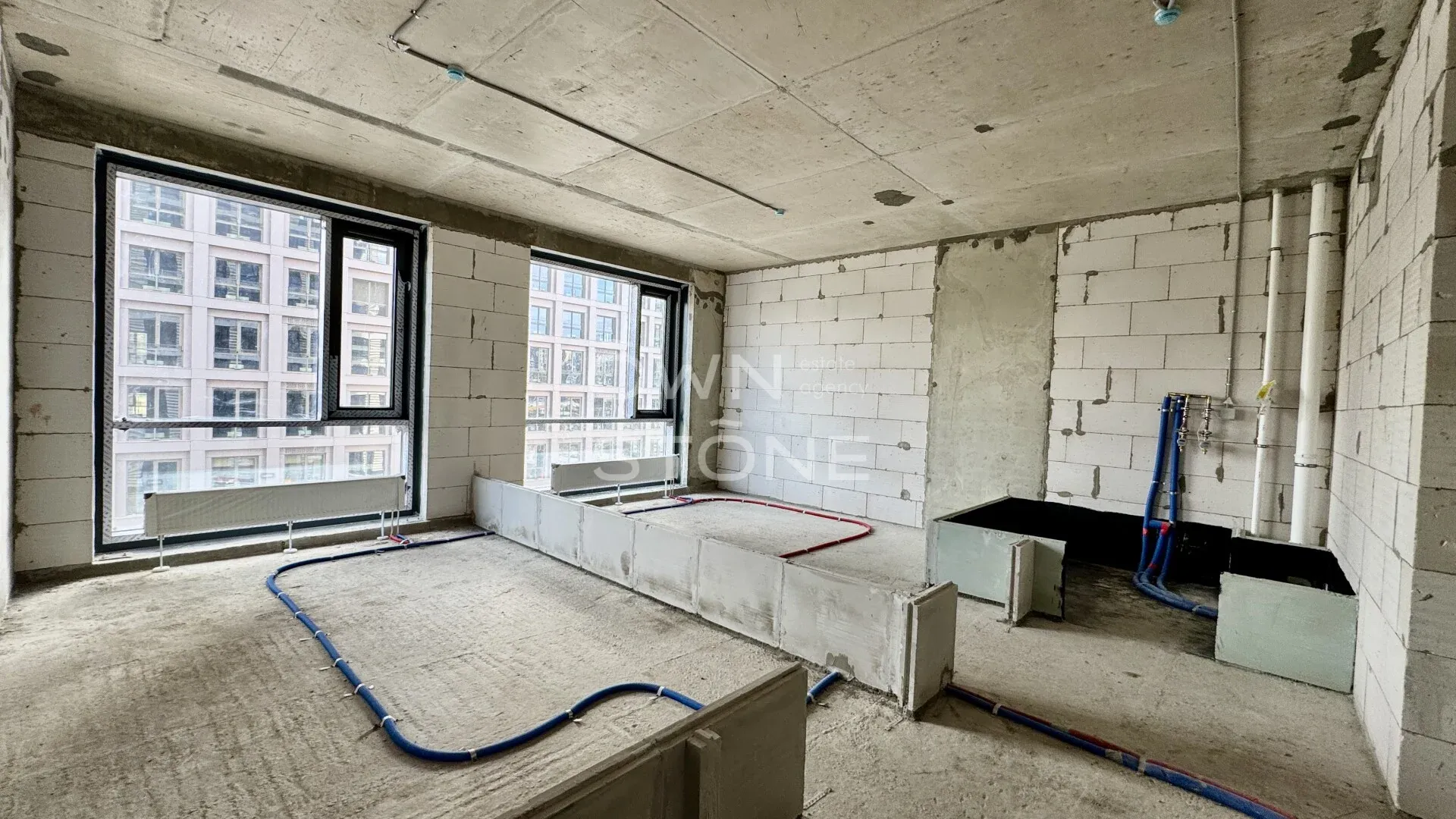 1-комнатная, 43 м² — 22 700 000 ₽