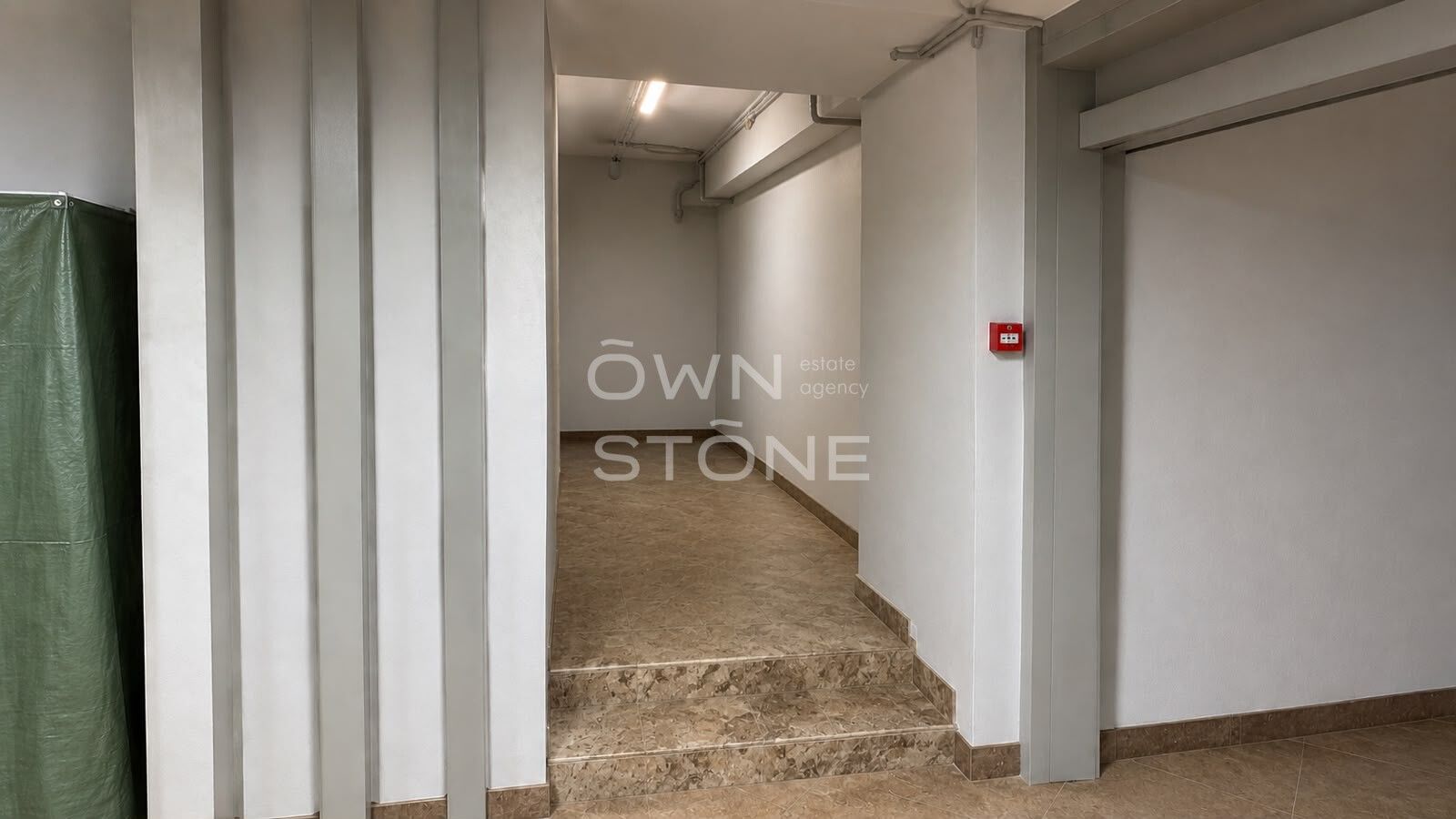 Студия, 444 м² — 125 000 000 ₽