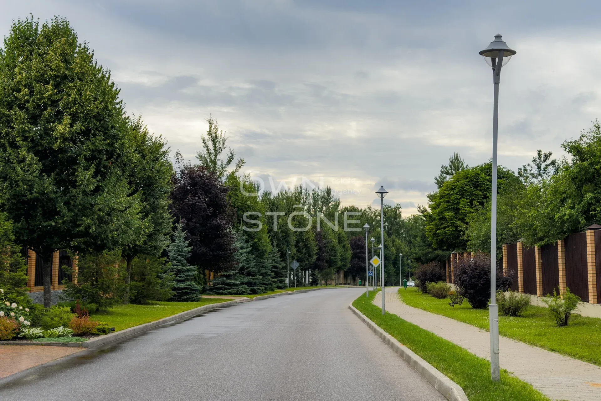 Студия, 5 200 м² — 201 999 000 ₽
