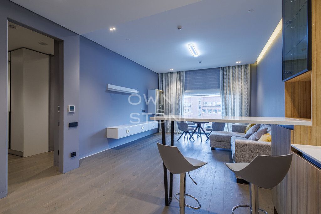 2-комнатная, 82 м² — 300 000 ₽