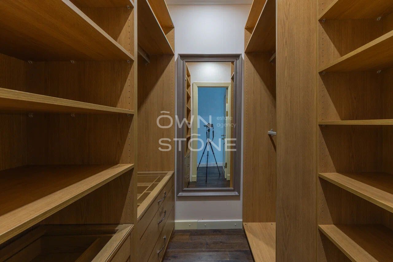 3-комнатная, 195 м² — 495 000 ₽