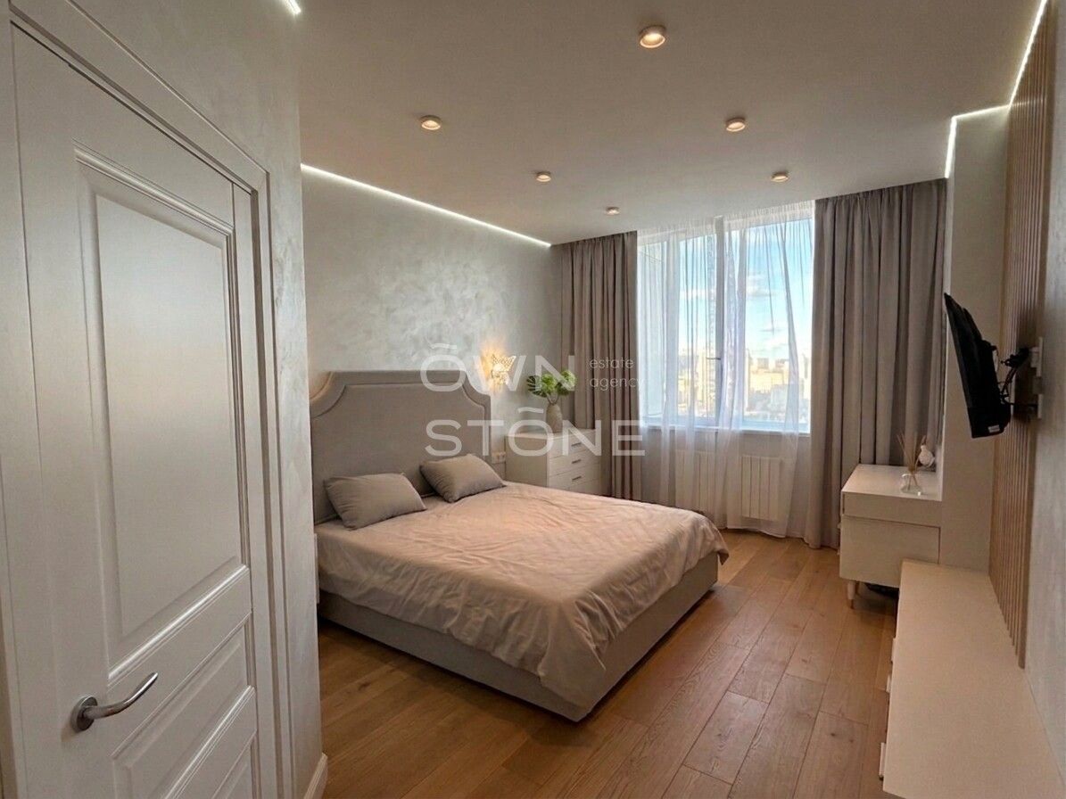 3-комнатная, 80 м² — 250 000 ₽