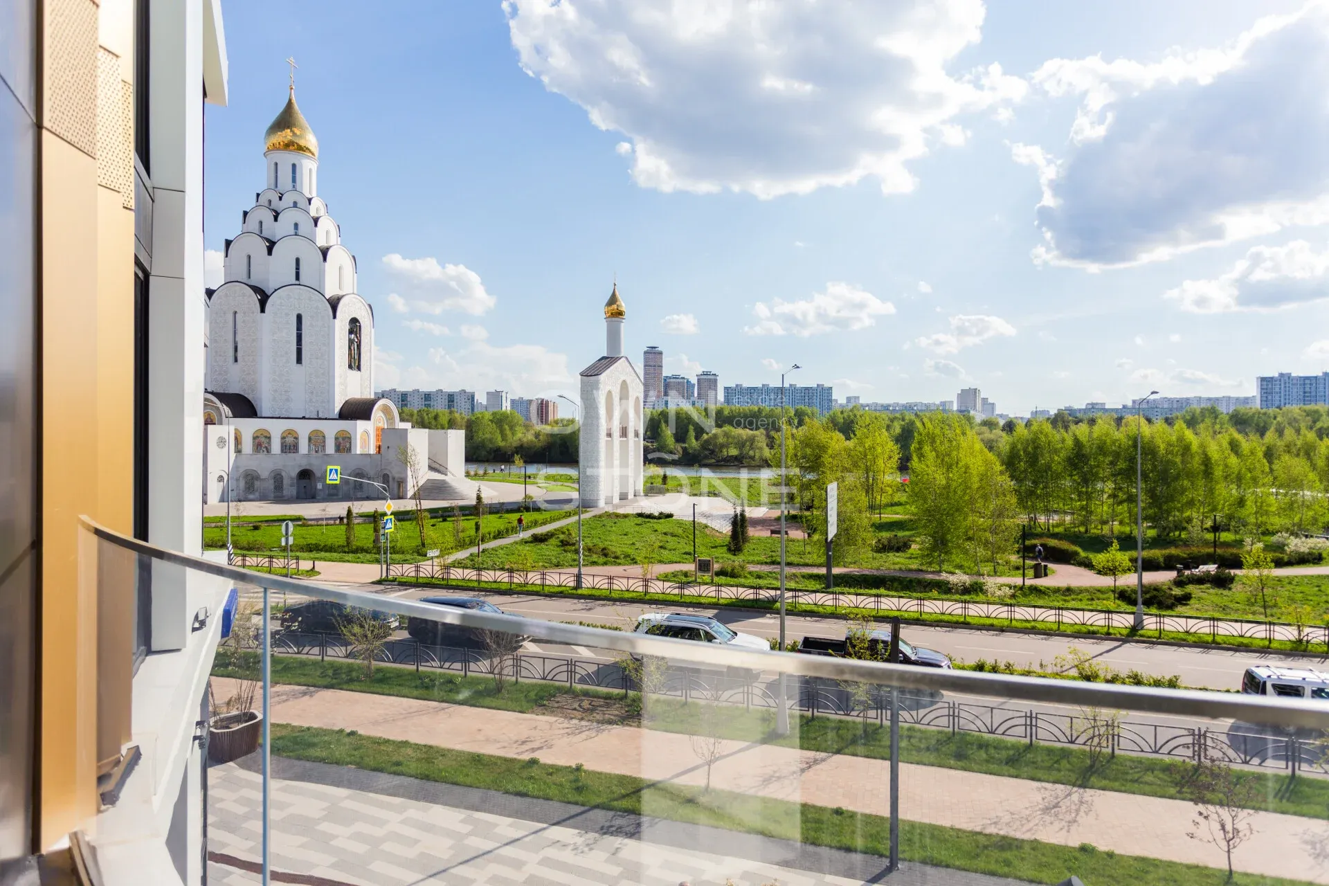 2-комнатная, 41,8 м² — 27 300 000 ₽
