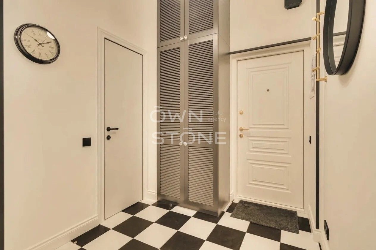 1-комнатная, 40 м² — 180 000 ₽