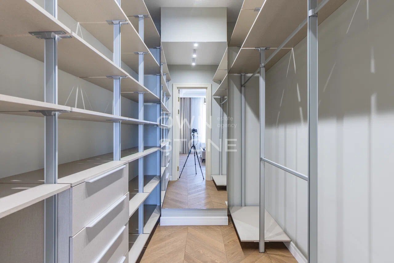 5-комнатная, 192,4 м² — 1 100 000 ₽