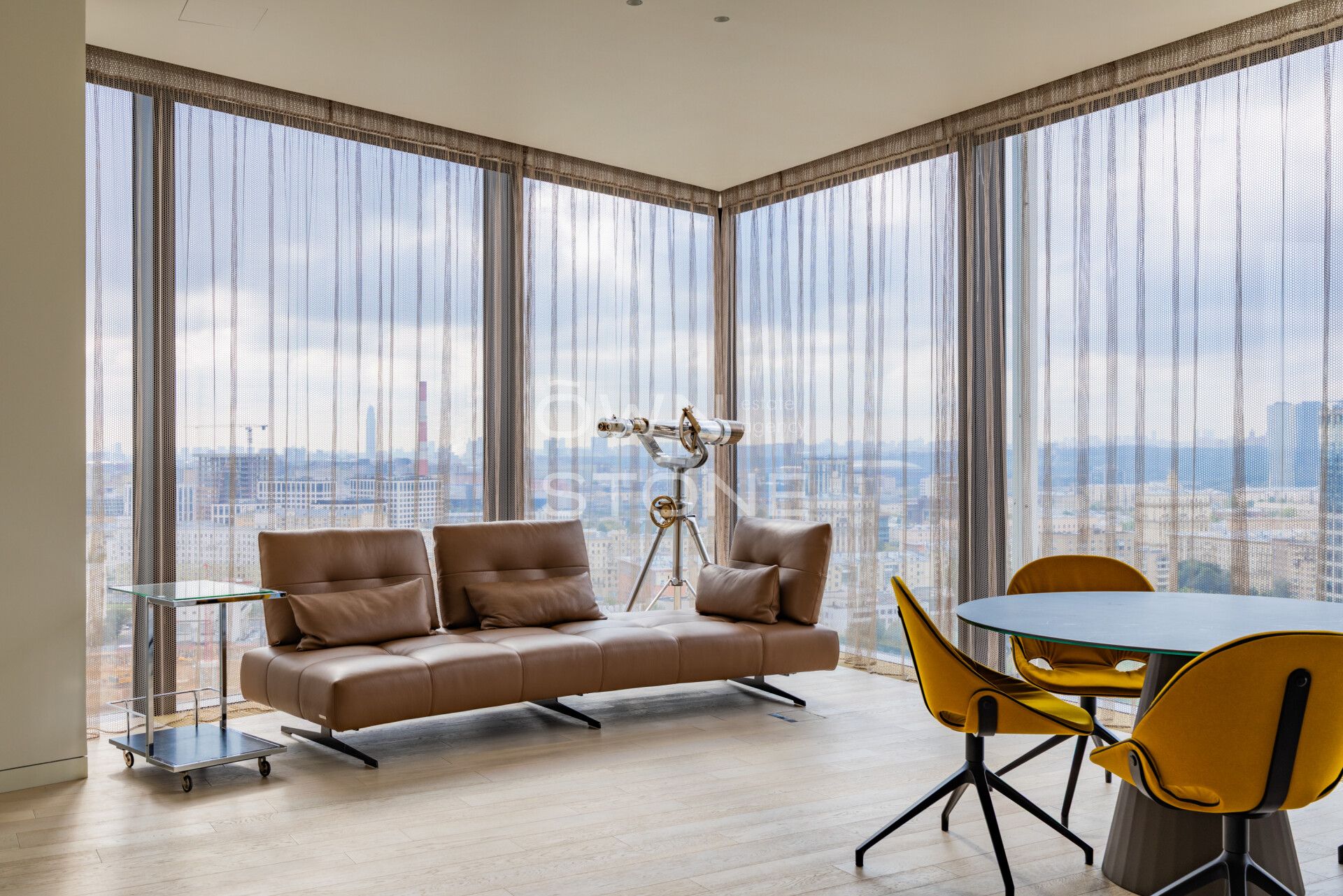 4-комнатная, 127 м² — 825 000 ₽