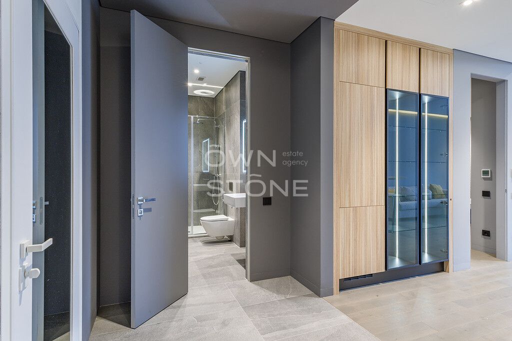 2-комнатная, 82 м² — 300 000 ₽