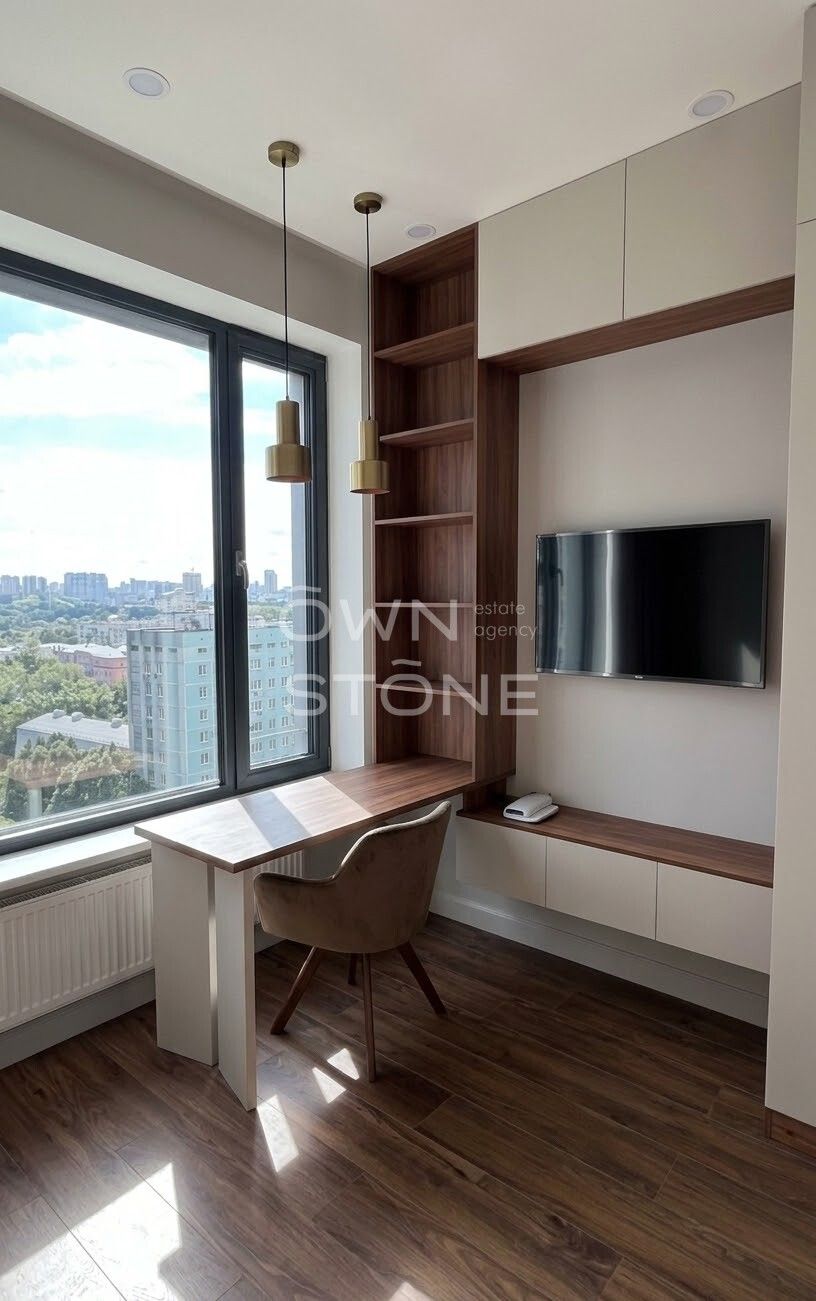 2-комнатная, 65 м² — 250 000 ₽