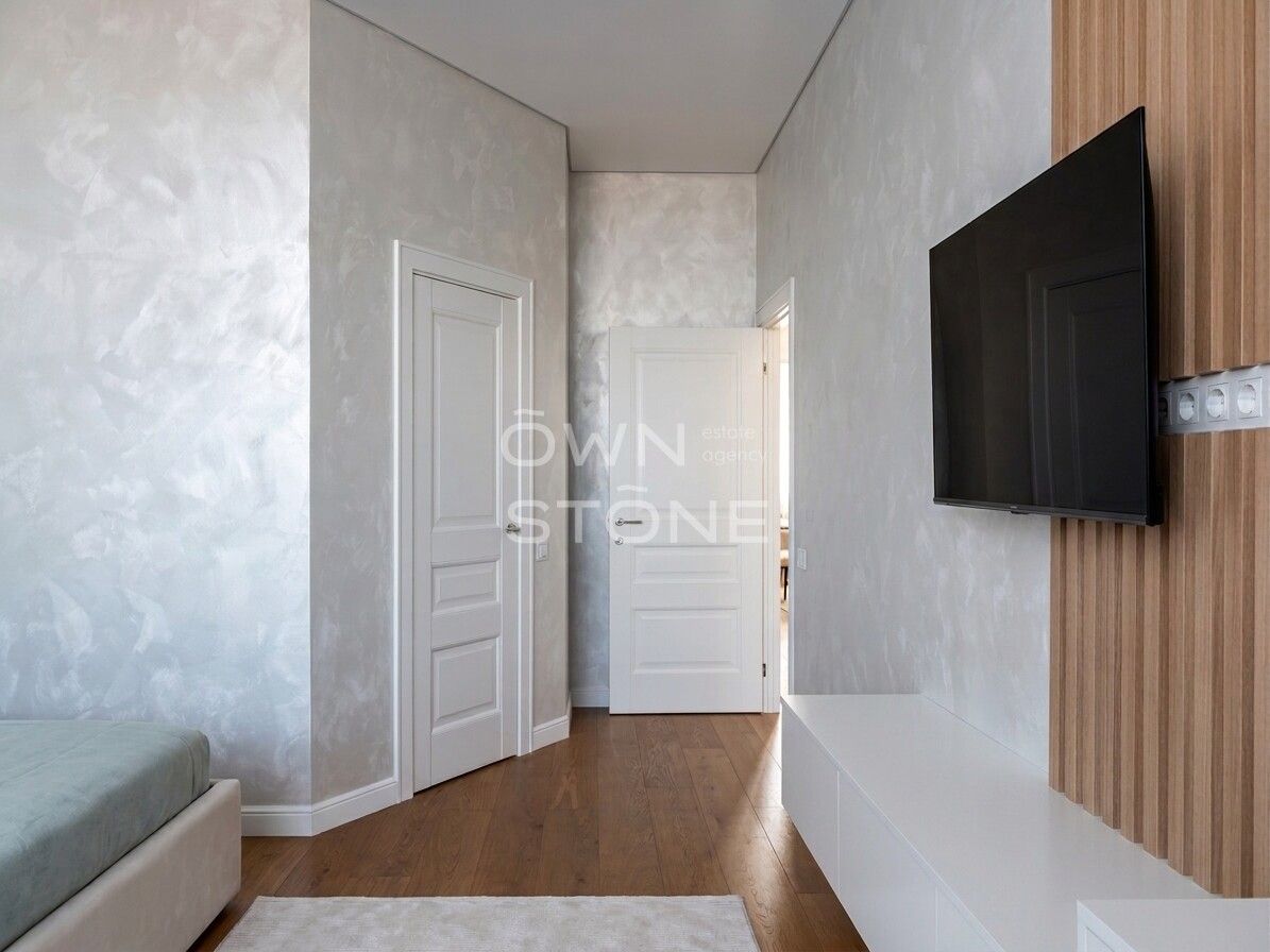3-комнатная, 81 м² — 250 000 ₽