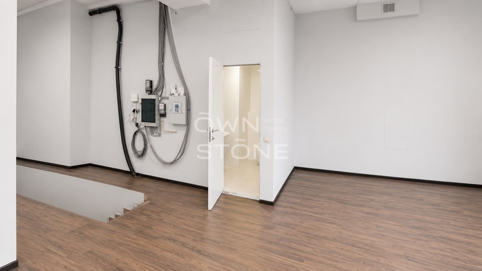 Студия, 444 м² — 125 000 000 ₽