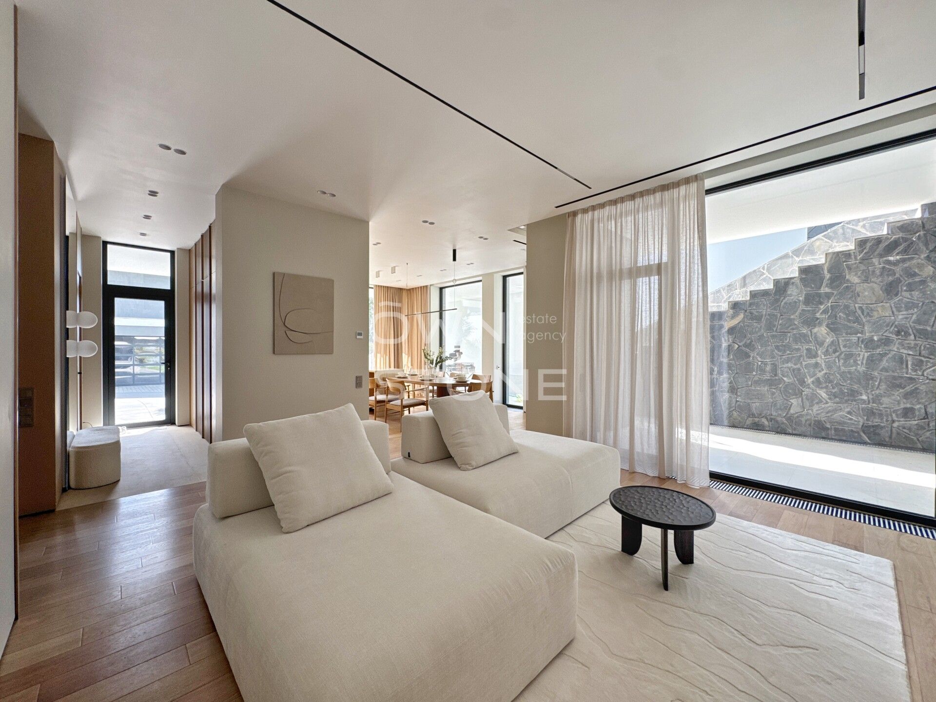 5-комнатная, 384 м² — 115 000 000 ₽