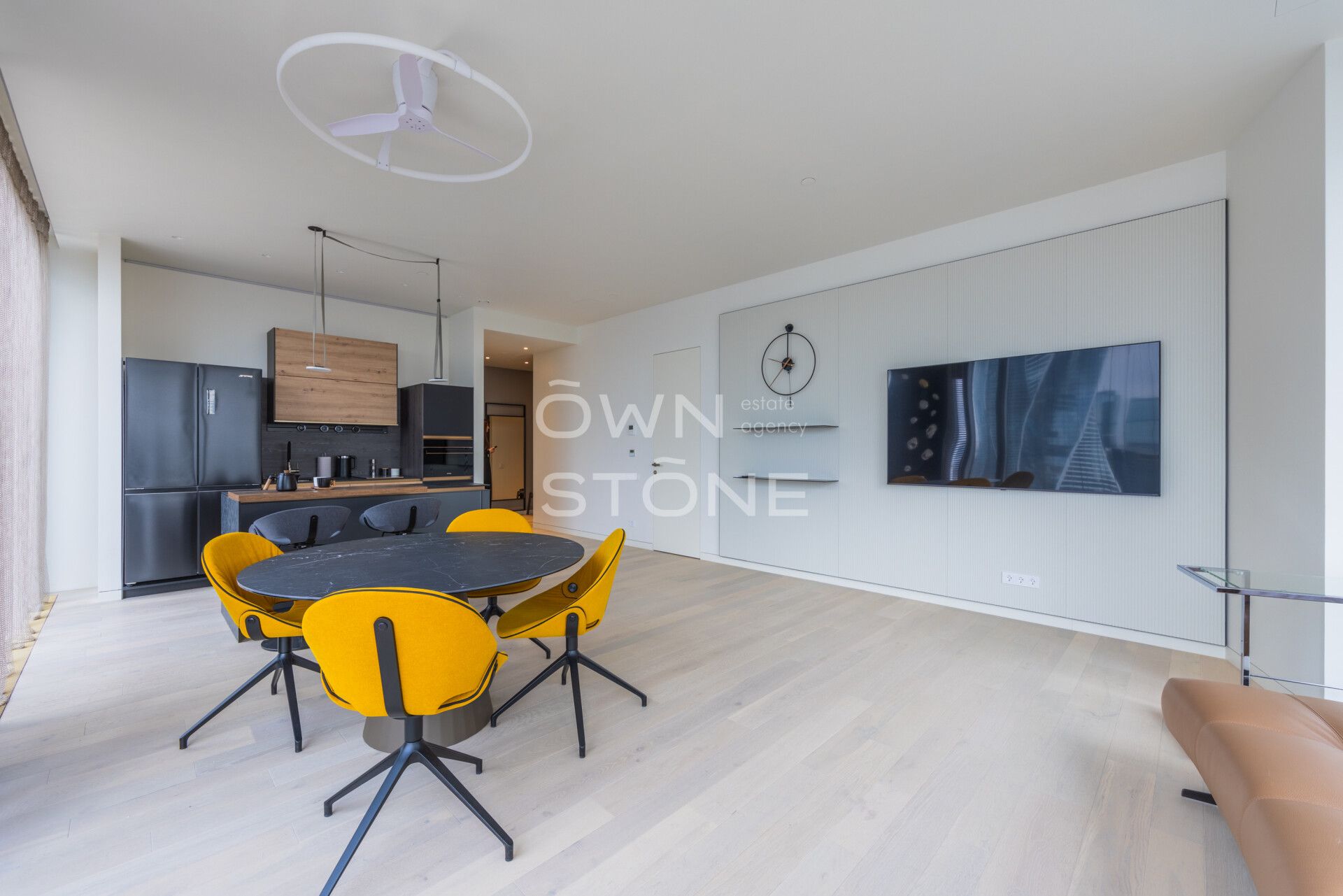4-комнатная, 127 м² — 825 000 ₽