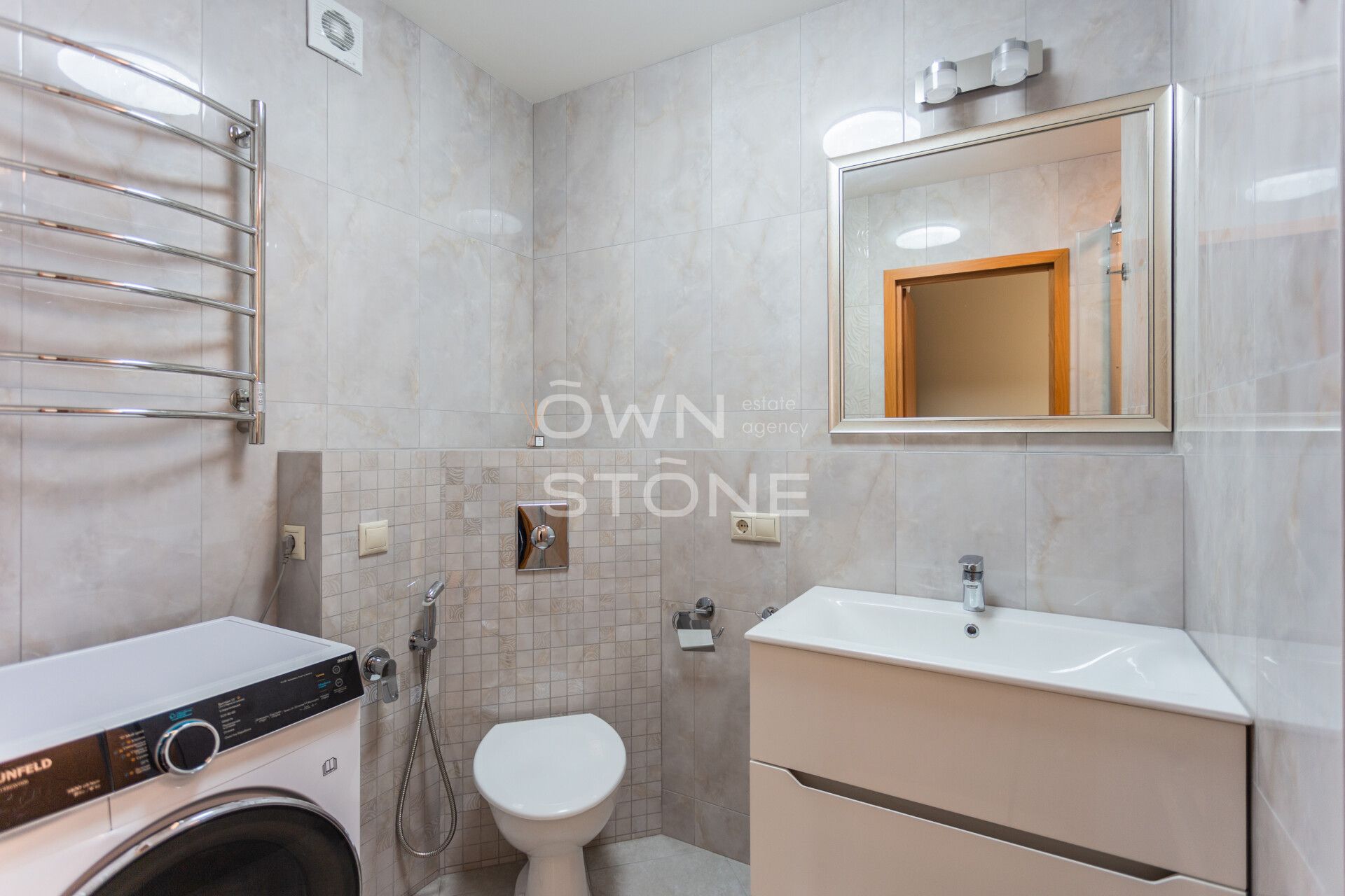 4-комнатная, 140 м² — 350 000 ₽