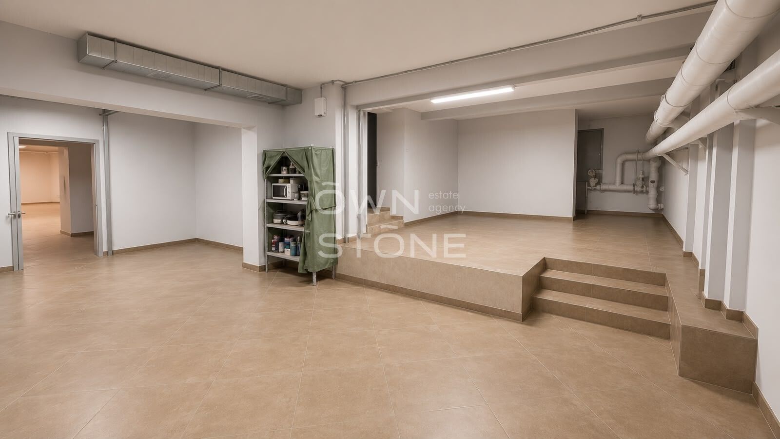 Студия, 444 м² — 125 000 000 ₽