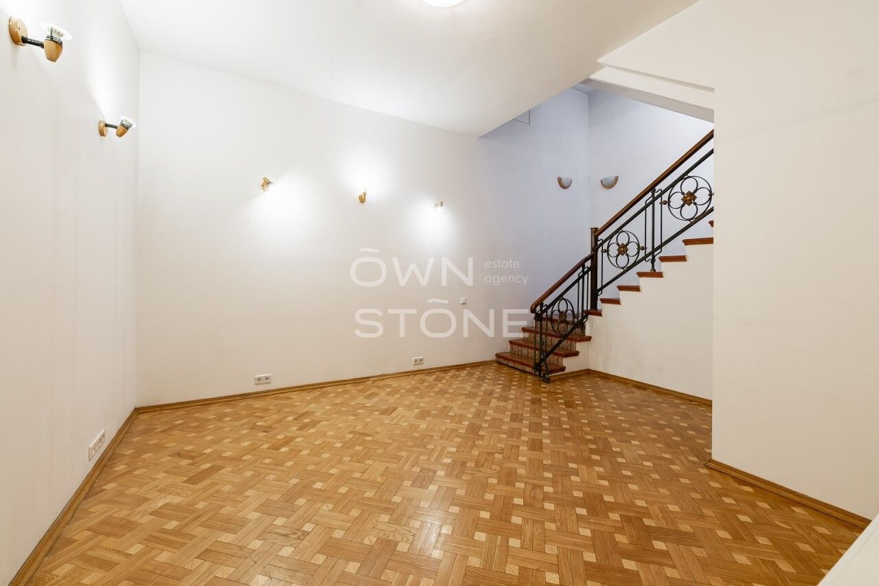 6-комнатная, 503,5 м² — 1 100 000 000 ₽