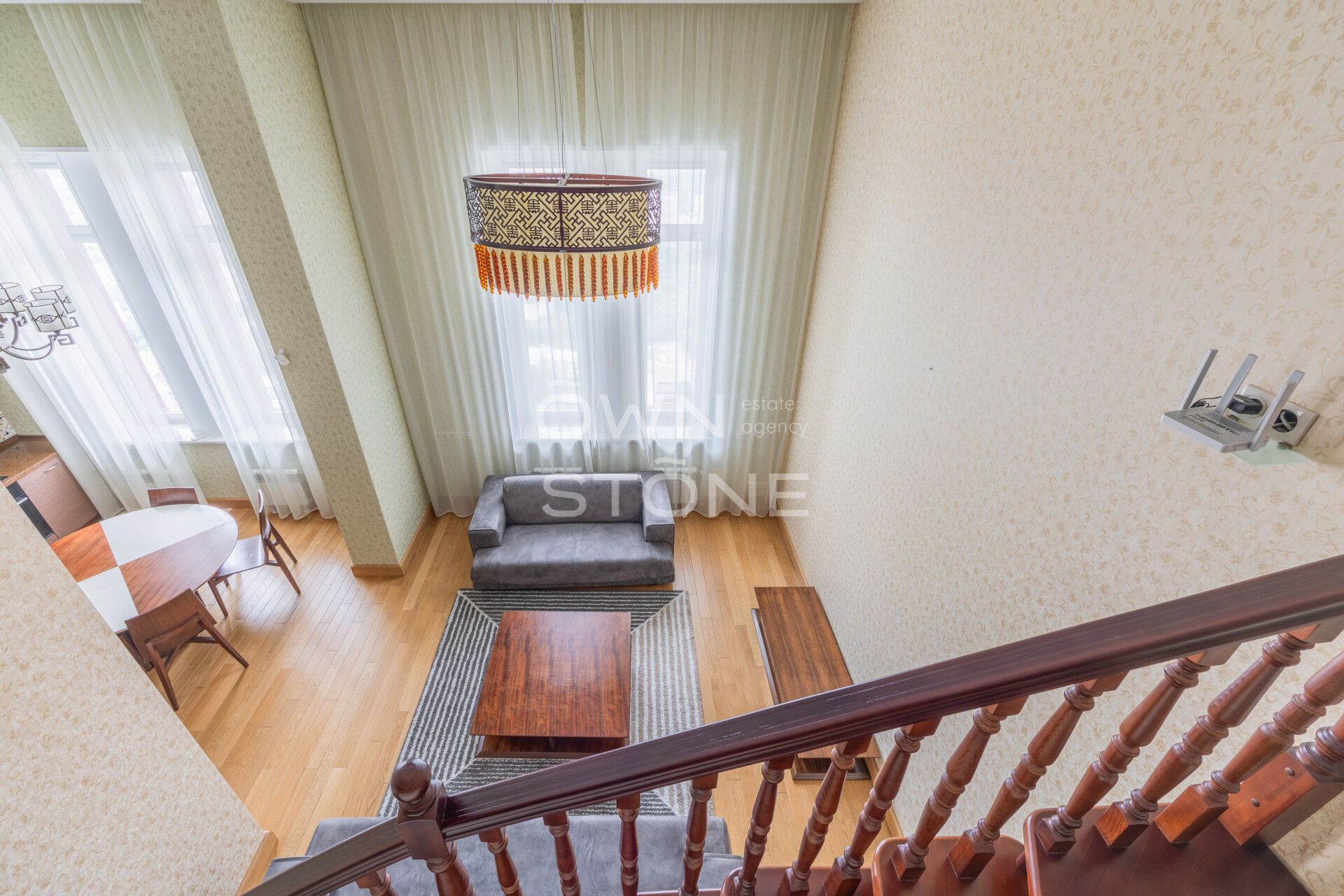 2-комнатная, 100 м² — 215 000 ₽